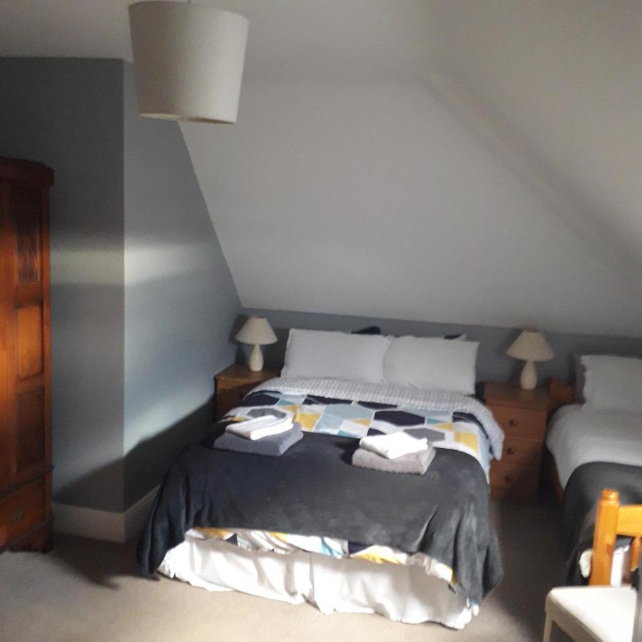 The Curragh Country House Accommodation Newbridge  Εξωτερικό φωτογραφία