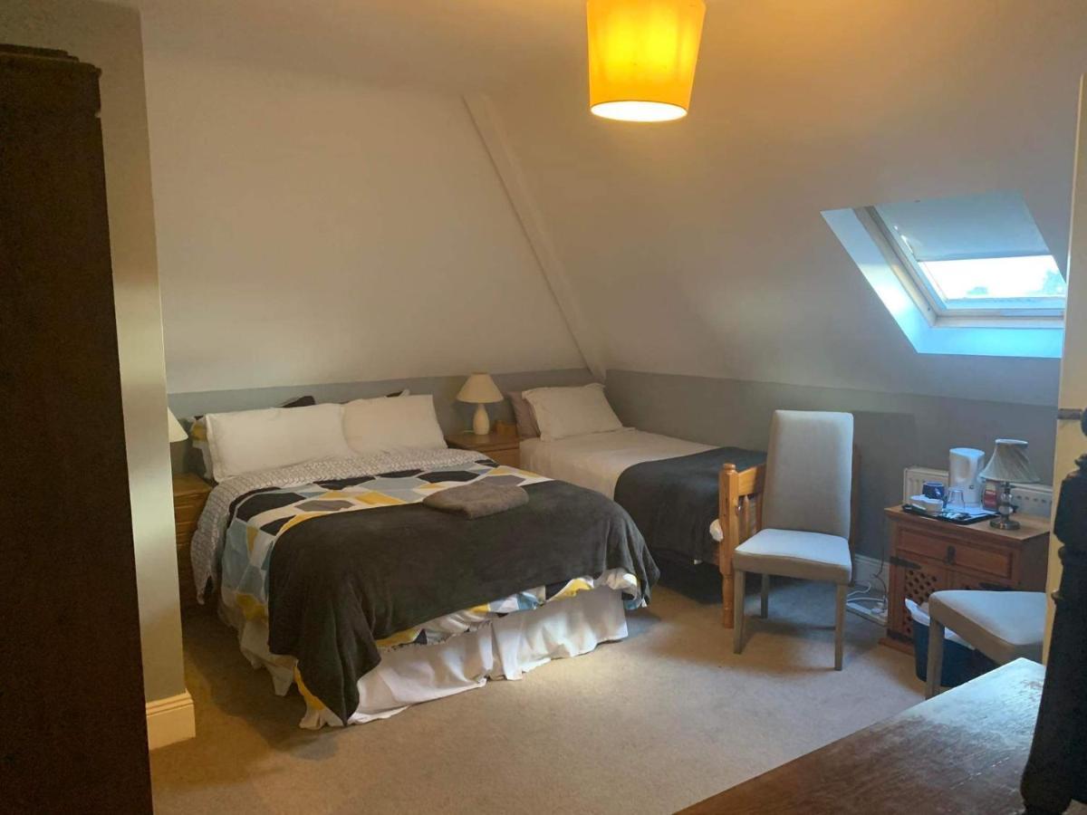 The Curragh Country House Accommodation Newbridge  Εξωτερικό φωτογραφία